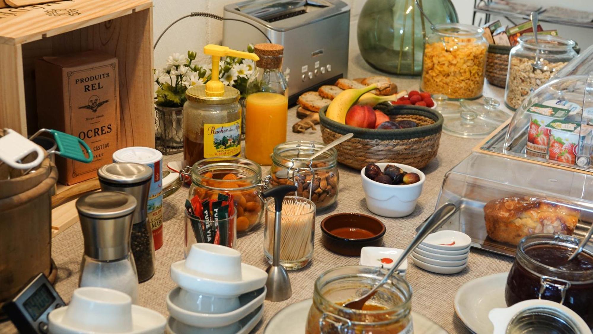 Bed and Breakfast Mas des Marguerites Maussane-les-Alpilles Exterior foto
